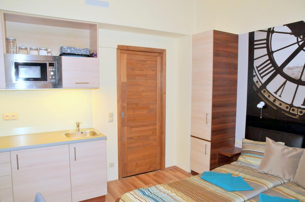 Frank & Fang Apartments Budapest Eksteriør billede