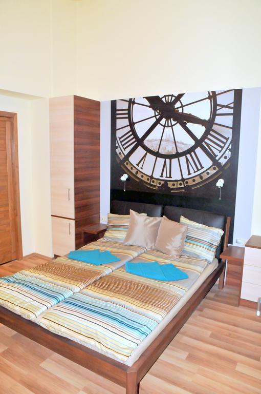 Frank & Fang Apartments Budapest Eksteriør billede